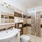 Palma- Two Bedroom With Terrace And Sea View 4