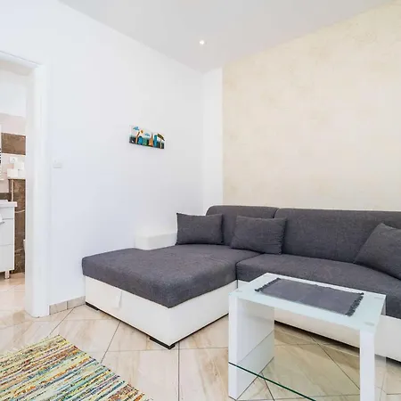Palma- Two Bedroom With Terrace And Sea View 4 Apartment