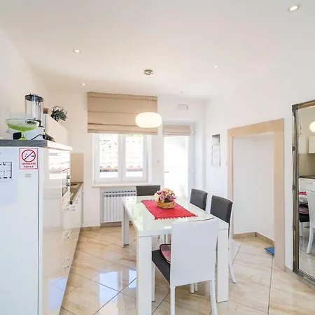 Apartment Palma- Two Bedroom With Terrace And Sea View 4 Mlini